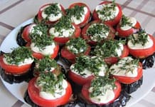 Закуска из баклажанов с помидорами и чесноком Закуска из баклажанов с помидорами и чесноком